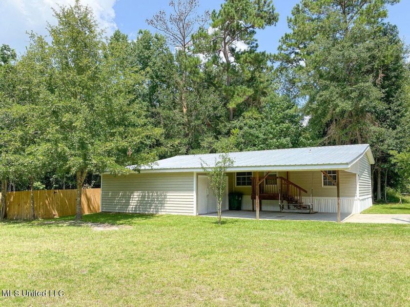 There's nothing rough about this jewel--completely remodeled - Beach Home for sale in Diamondhead, Mississippi on Beachhouse.com