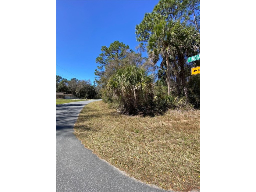 Discover your perfect slice of Florida living with this - Beach Lot for sale in Crystal River, Florida on Beachhouse.com