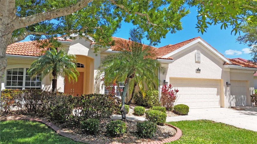 Under contract-accepting backup offers. A BRAND-NEW ROOF HAS - Beach Home for sale in Sarasota, Florida on Beachhouse.com