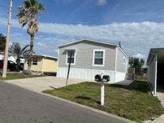It's not every day you find a home like this at a price like - Beach Home for sale in St. Petersburg, Florida on Beachhouse.com