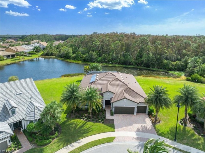 Experience luxury and privacy on this oversized private lot in - Beach Home for sale in Fort Myers, Florida on Beachhouse.com