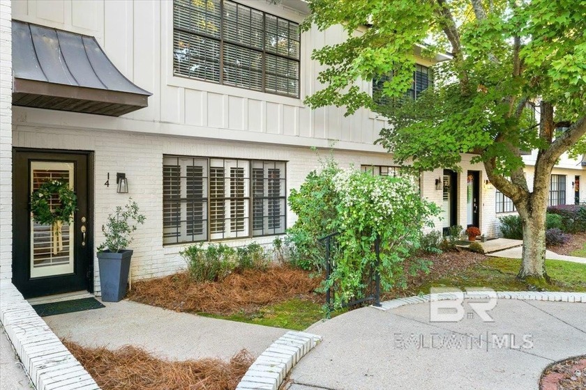 Experience the charm of downtown Fairhope living in this - Beach Condo for sale in Fairhope, Alabama on Beachhouse.com