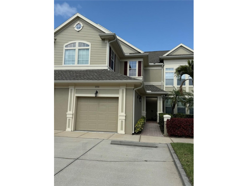 Welcome to this beautifully maintained townhome-style condo - Beach Condo for sale in University Park, Florida on Beachhouse.com