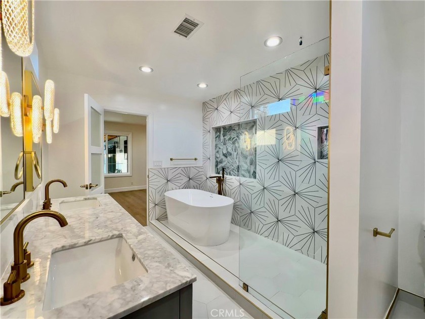 Beautifully designed home in Long Beach - Beach Home for sale in Long Beach, California on Beachhouse.com