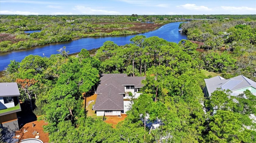 Imagine living in the forest with all the modern-day - Beach Home for sale in Bradenton, Florida on Beachhouse.com