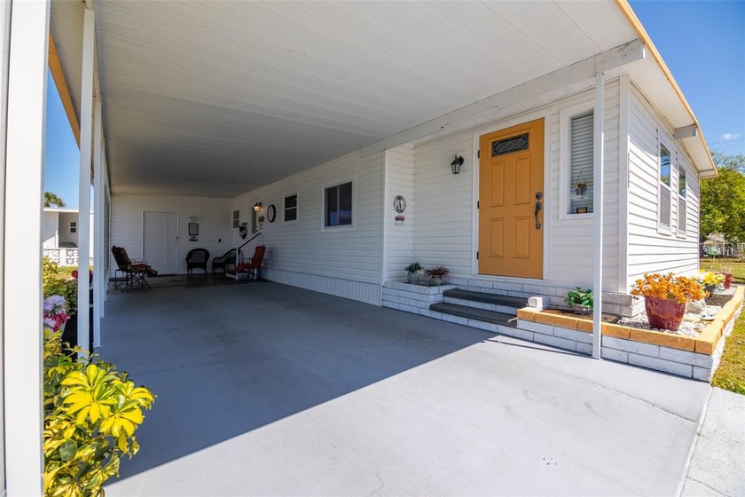 Welcome to a true SHOWSTOPPER in the desirable 55+ community of - Beach Home for sale in Bradenton, Florida on Beachhouse.com