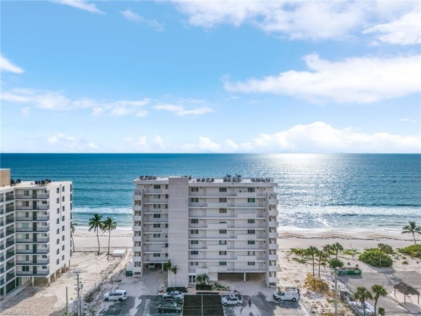 Step into a beautifully remodeled 2-bedroom, 2-bathroom turnkey - Beach Home for sale in Bonita Springs, Florida on Beachhouse.com