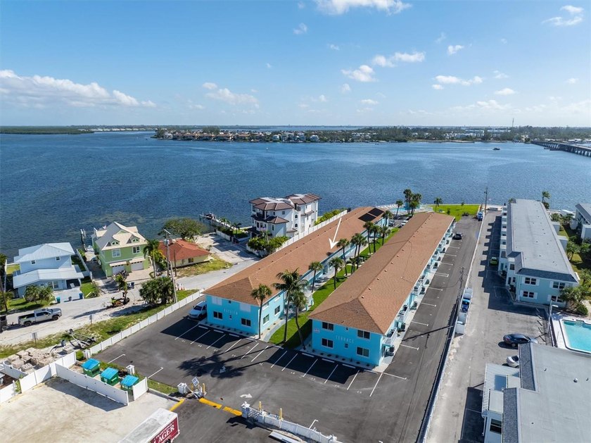 Back on the market with a *Substantial Market Adjustment* - Beach Condo for sale in Bradenton Beach, Florida on Beachhouse.com