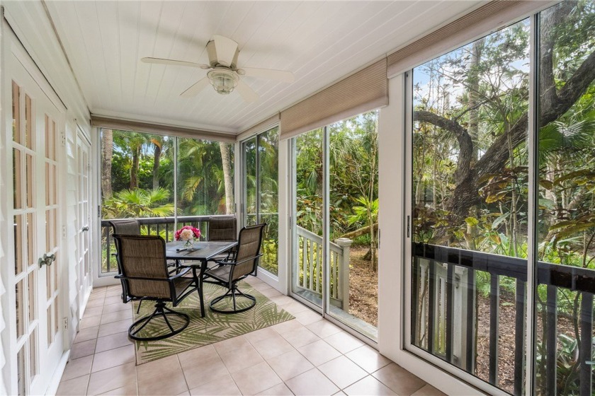 Updated 2 Bd/2.5 Ba Cottage! New in Kitchen! Sizes are - Beach Townhome/Townhouse for sale in Vero Beach, Florida on Beachhouse.com