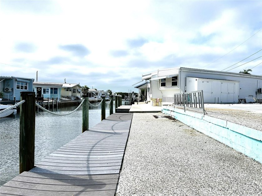 Exceptional waterfront opportunity in Trailer Estates! This - Beach Lot for sale in Bradenton, Florida on Beachhouse.com
