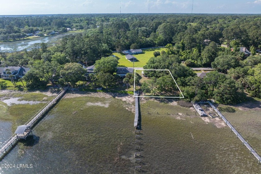 Deepwater home on the May River with 24/7 access to the most - Beach Home for sale in Bluffton, South Carolina on Beachhouse.com