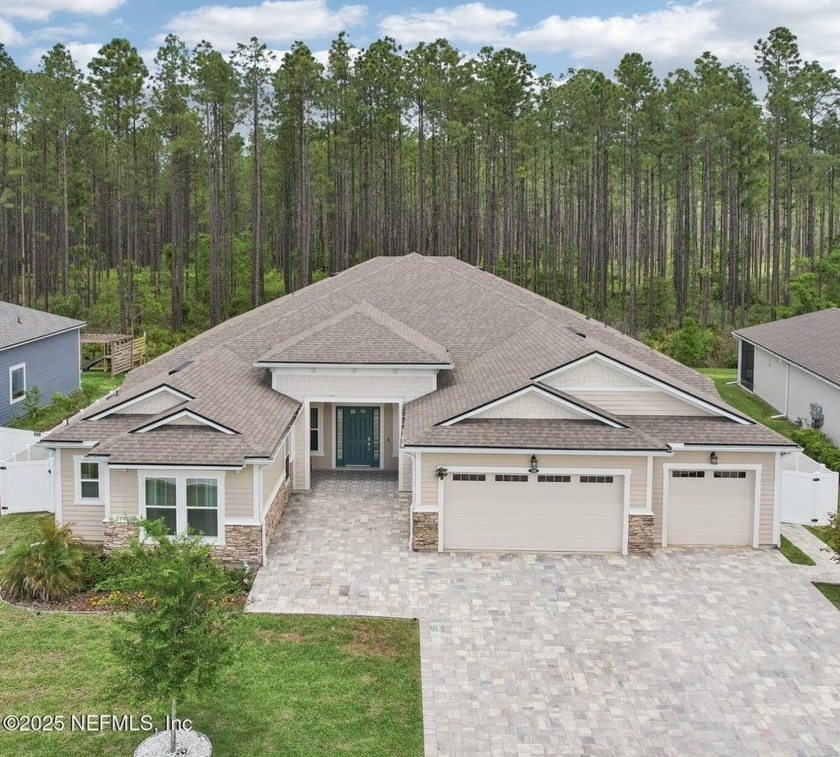 Unlike many listings filled with exaggeration, this home needs - Beach Home for sale in Saint Johns, Florida on Beachhouse.com