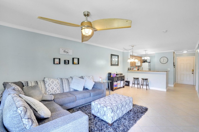 Investor's dream! This first-floor condo in a gated community is - Beach Condo for sale in West Palm Beach, Florida on Beachhouse.com