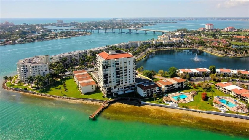 Rarely available 3 Bedroom, 4 Bath all on one level property in - Beach Condo for sale in St. Petersburg, Florida on Beachhouse.com
