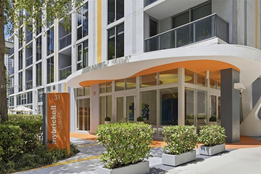 Luxury Fully Furnished Condo in the Heart of Brickell! Live - Beach Condo for sale in Miami, Florida on Beachhouse.com