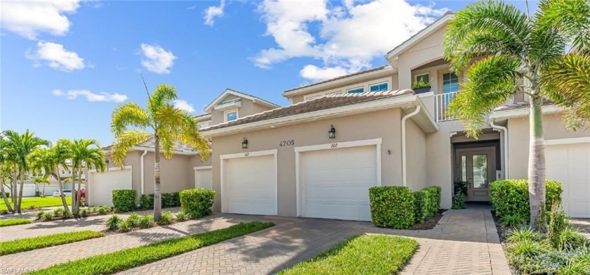 This west-facing 2nd-floor coach home captures the essence of - Beach Home for sale in Naples, Florida on Beachhouse.com