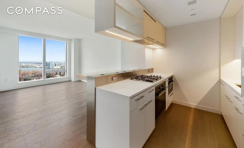 &quot;NO SPONSOR FEES!! Experience the epitome of luxury living - Beach Condo for sale in New York, New York on Beachhouse.com