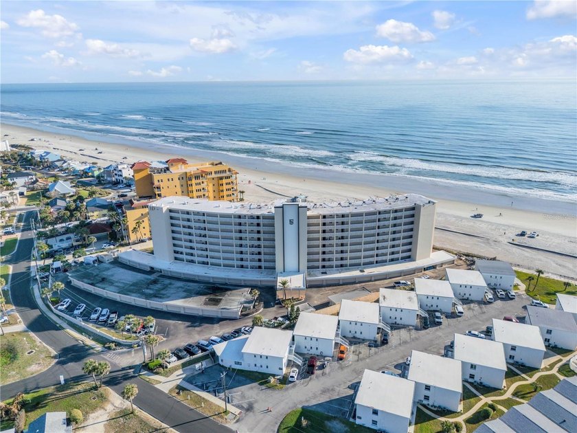 Easy to show NOW Vacant!  Direct oceanfront 2BR/2BA condo home - Beach Condo for sale in New Smyrna Beach, Florida on Beachhouse.com
