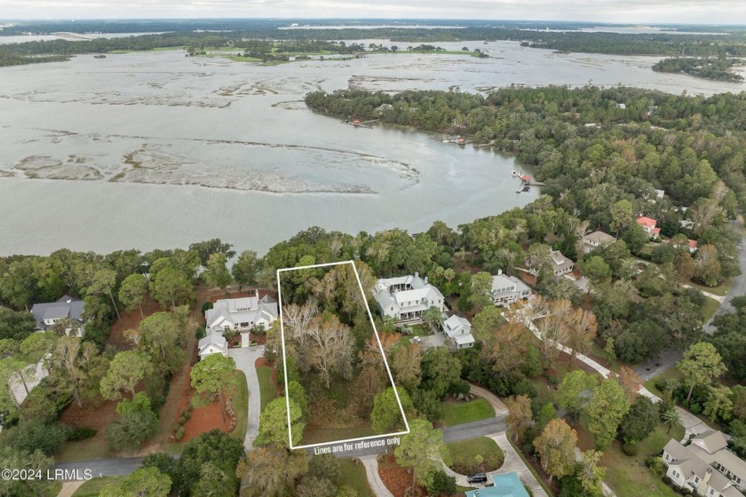 Fabulous deep water home site in desirable Distant Island. A - Beach Lot for sale in Beaufort, South Carolina on Beachhouse.com