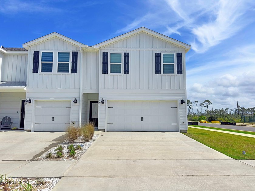 Welcome to 328 Salt Creek, a stylish 4-bedroom, 2.5-bath w/2 car - Beach Townhome/Townhouse for sale in Mexico Beach, Florida on Beachhouse.com
