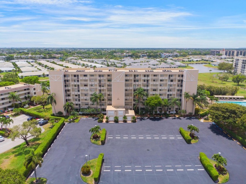 GREAT 1ST FLOOR CONDO!!!  BEST LOCATION!!! Don't miss this one - Beach Condo for sale in Delray Beach, Florida on Beachhouse.com