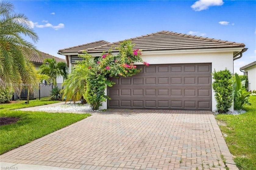 This gorgeous 3/2.5 Birch model embraces the Florida lifestyle - Beach Home for sale in Ave Maria, Florida on Beachhouse.com