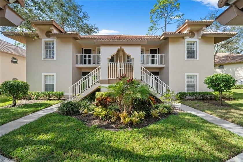 Pride of ownership shows in this top floor/end unit condo with a - Beach Home for sale in Naples, Florida on Beachhouse.com