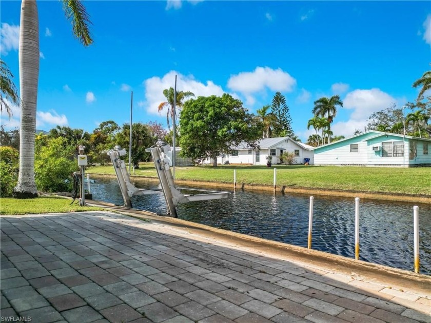 This charming 2 bedroom/1 bathroom waterfront home offers direct - Beach Home for sale in Bonita Springs, Florida on Beachhouse.com