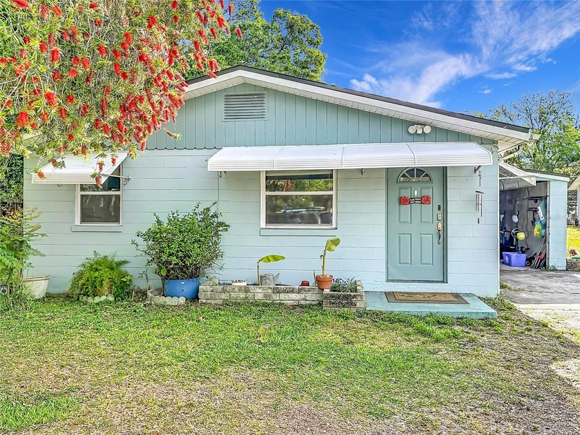 Central NSB Location - Super Convenient | Recently Renovated | - Beach Home for sale in New Smyrna Beach, Florida on Beachhouse.com