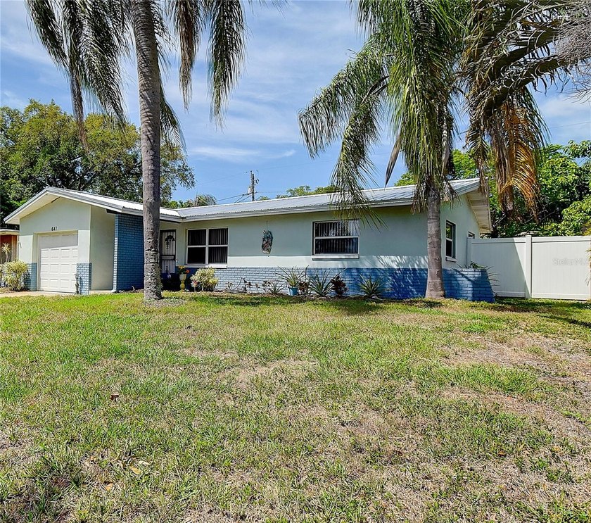 Under contract-accepting backup offers. Stepping into this home - Beach Home for sale in Largo, Florida on Beachhouse.com