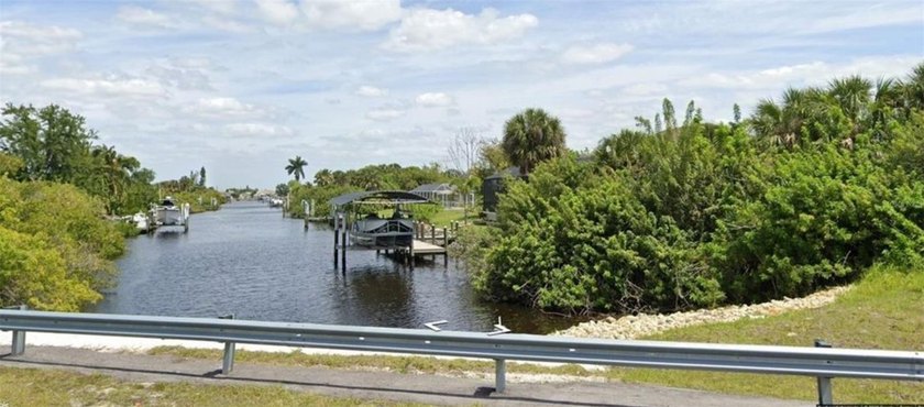 Oversized, Gulf access, waterfront vacant lot in Gulf Cove - Beach Lot for sale in Port Charlotte, Florida on Beachhouse.com