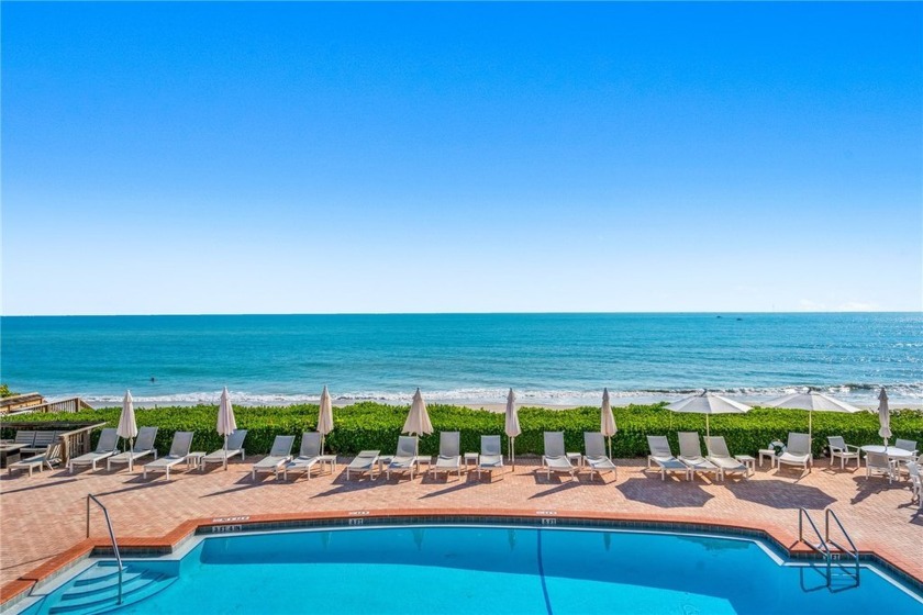 Rarely available first floor, prime location, tennis villa - Beach Home for sale in Vero Beach, Florida on Beachhouse.com