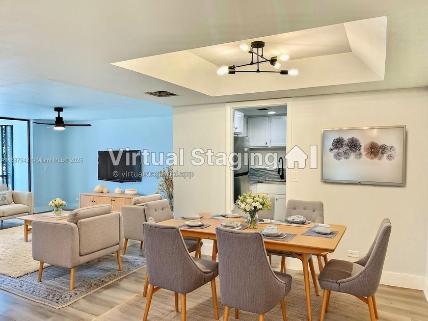 Great Deal! Renovated 2 floor condo 1 bed 1.5 bath with parking - Beach Condo for sale in Lauderhill, Florida on Beachhouse.com