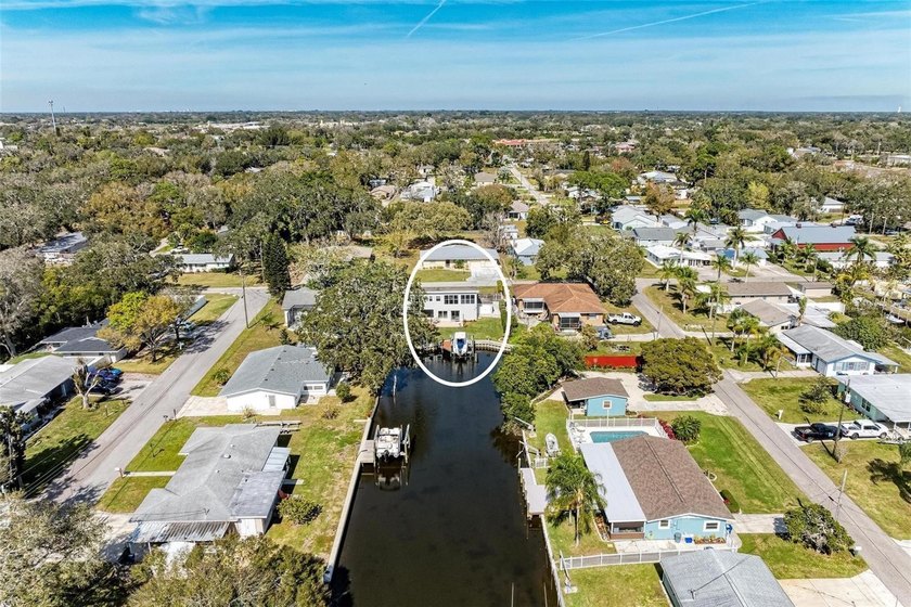 AMAZING LOCATION!!! Wake up to shimmering WATER VIEWS, step onto - Beach Home for sale in Ellenton, Florida on Beachhouse.com