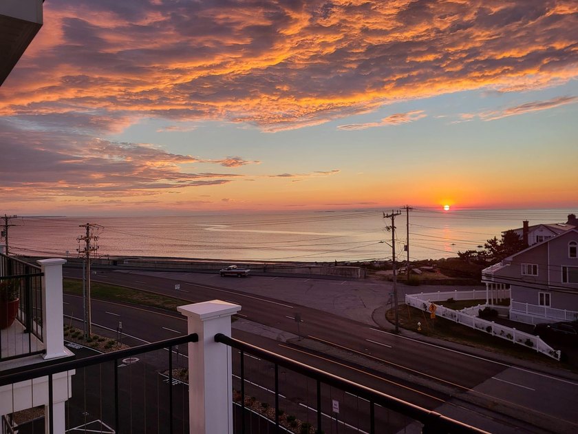 Make this summer your season by the sea! Nestled along the - Beach Condo for sale in Hampton, New Hampshire on Beachhouse.com