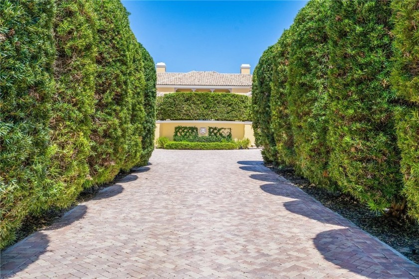 This private luxury estate resonates with cool, soothing ocean - Beach Home for sale in Vero Beach, Florida on Beachhouse.com