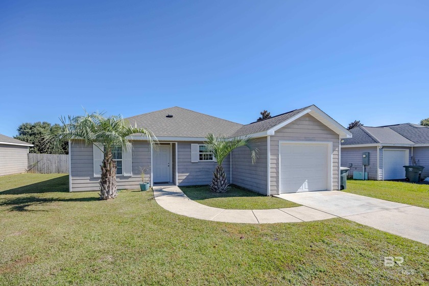 Welcome to your next home base--where comfort meets convenience - Beach Home for sale in Foley, Alabama on Beachhouse.com