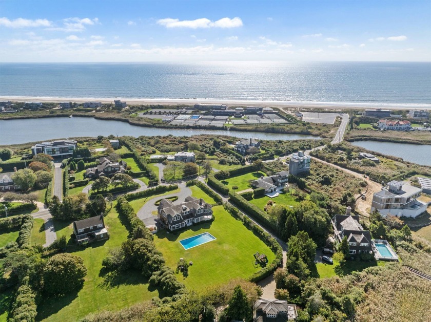 South of the Highway on the storied Jobs Lane in Bridgehampton - Beach Home for sale in Bridgehampton, New York on Beachhouse.com