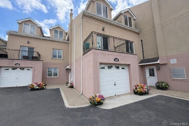 Waterfront Living at Its Finest! Enjoy breathtaking water views - Beach Condo for sale in Bronx, New York on Beachhouse.com