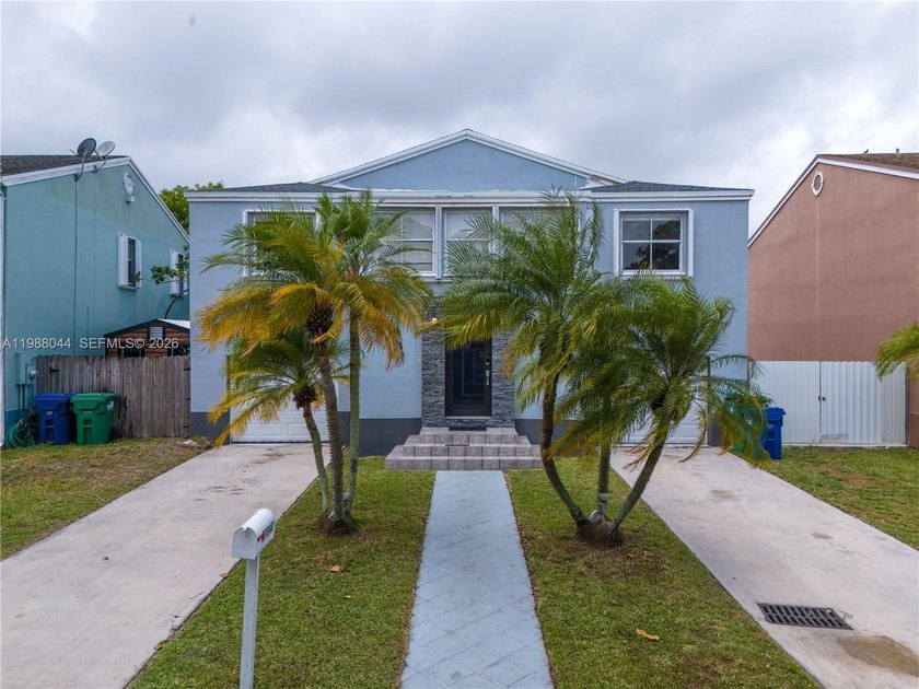Stunning 4-Bedroom Home in Cutler Landings with Dual Master - Beach Home for sale in Homestead, Florida on Beachhouse.com
