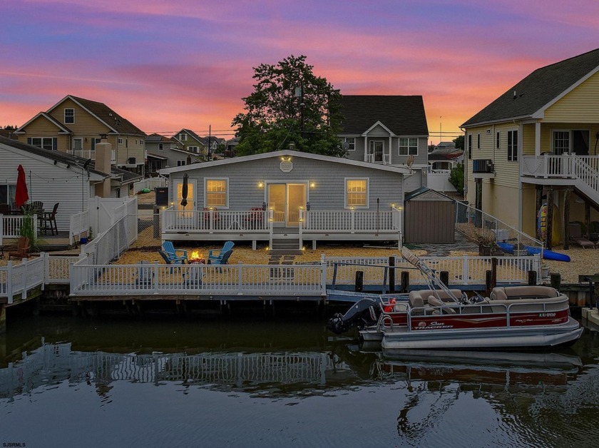 **Charming Waterfront Retreat in Mystic Islands, NJ** Nestled in - Beach Home for sale in Little Egg Harbor, New Jersey on Beachhouse.com