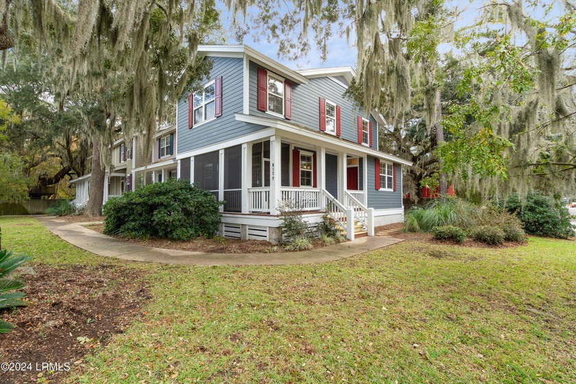 Beautifully upgraded, modern coastal home with new roof, new - Beach Townhome/Townhouse for sale in Port Royal, South Carolina on Beachhouse.com