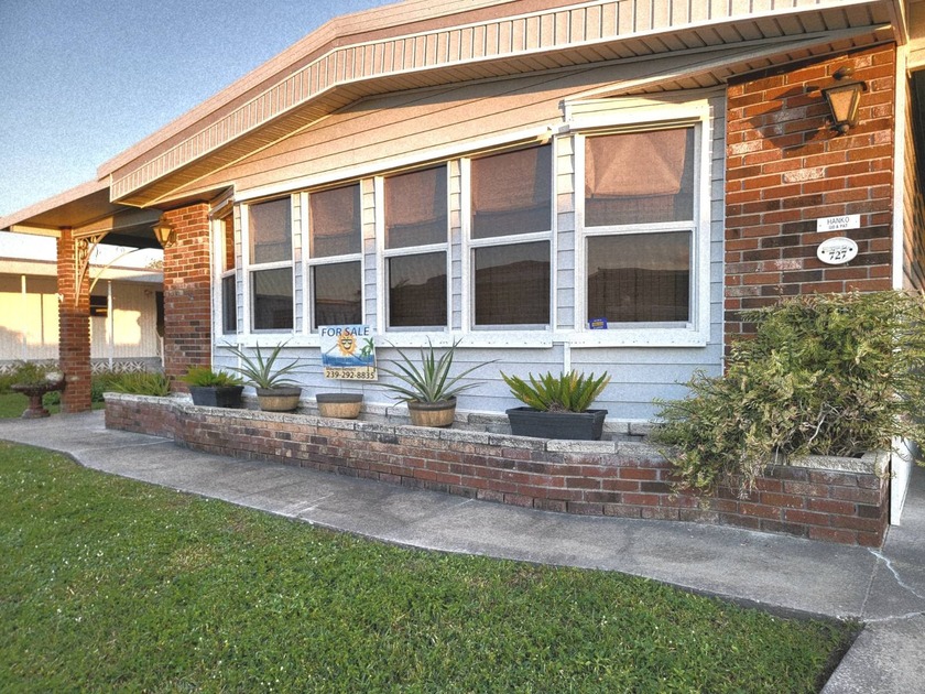 Come and see this great partially furnished 2 bedroom / 2 bath - Beach Home for sale in North Fort Myers, Florida on Beachhouse.com