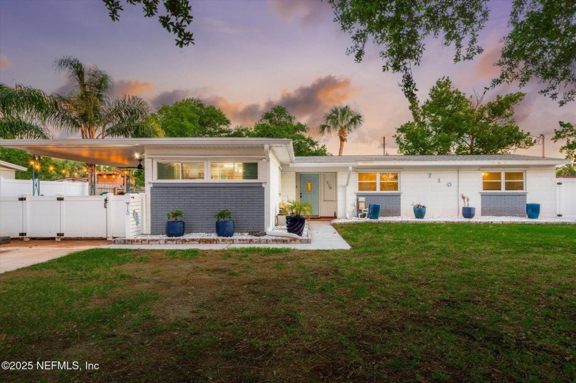 This 4 bedroom, 2 bathroom beach house is in the - Beach Home for sale in Atlantic Beach, Florida on Beachhouse.com