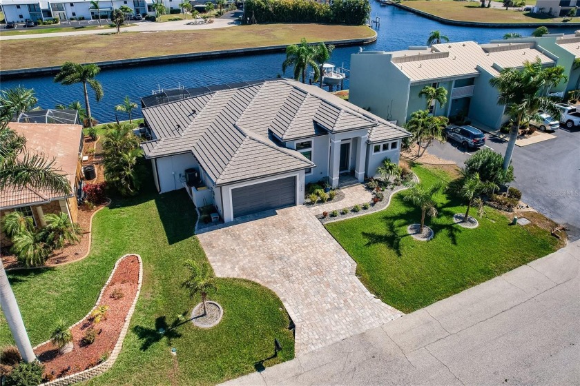 Why go through the hassle of building when you can move right - Beach Home for sale in Punta Gorda, Florida on Beachhouse.com