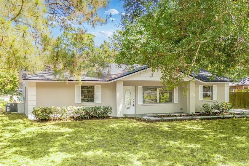 Showings must be scheduled with Showingtime or Sentri.  Stunning - Beach Home for sale in Vero Beach, Florida on Beachhouse.com