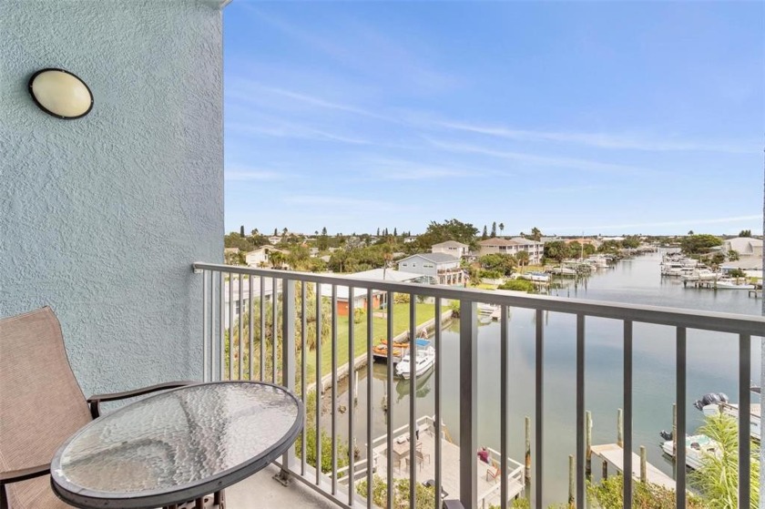 Excellent 2/2 condo-hotel investment opportunity. No minimum - Beach Home for sale in Madeira Beach, Florida on Beachhouse.com