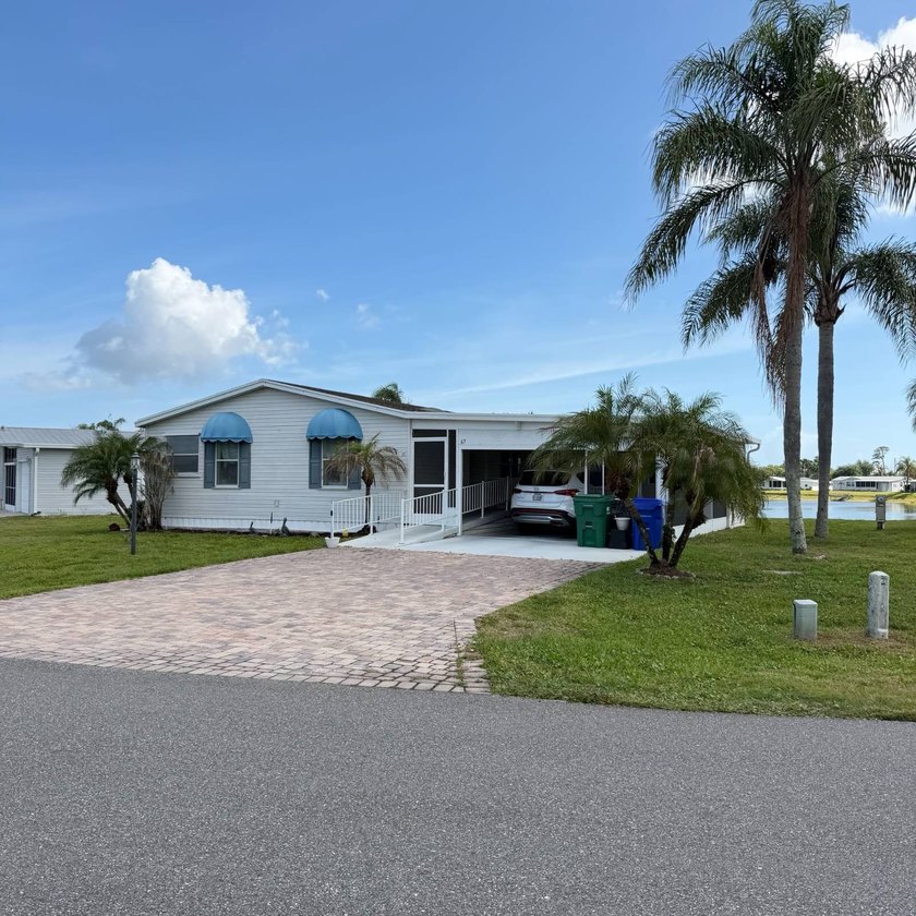 Welcome to your slice of Florida paradise, with the best view - Beach Home for sale in Sebastian, Florida on Beachhouse.com