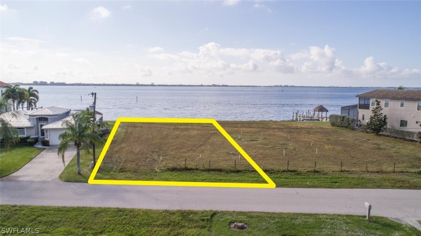 Location! Location! Location! This 84' x 175' oversized - Beach Lot for sale in Cape Coral, Florida on Beachhouse.com