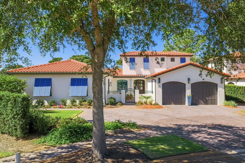 STUNNING MULTI-GENERATIONAL LIVING HOME ON A SPECTACULAR LOT! - Beach Home for sale in Miramar Beach, Florida on Beachhouse.com